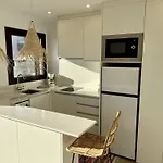 Ibr - Rhodes 23 *